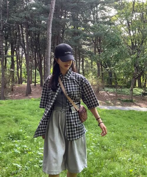 bounDary（バウンダリー）の「ツーピンタックワイドバミューダショートパンツ [グレー]（その他パンツ・レディース・その他・LARGE/MEDIUM/X-LARGE）」の21枚目の写真