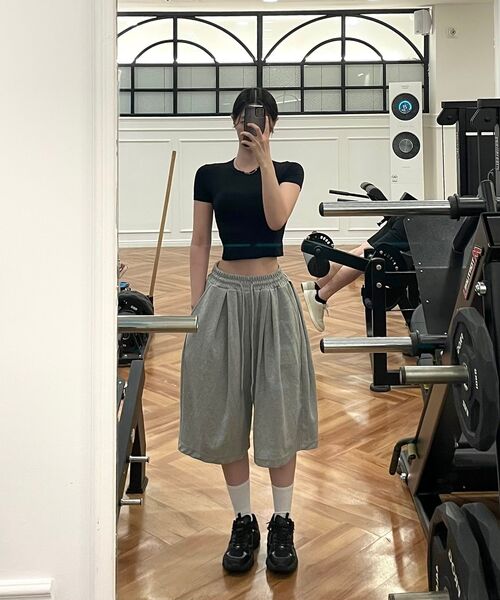 bounDary（バウンダリー）の「ツーピンタックワイドバミューダショートパンツ [グレー]（その他パンツ・レディース・その他・LARGE/MEDIUM/X-LARGE）」の9枚目の写真