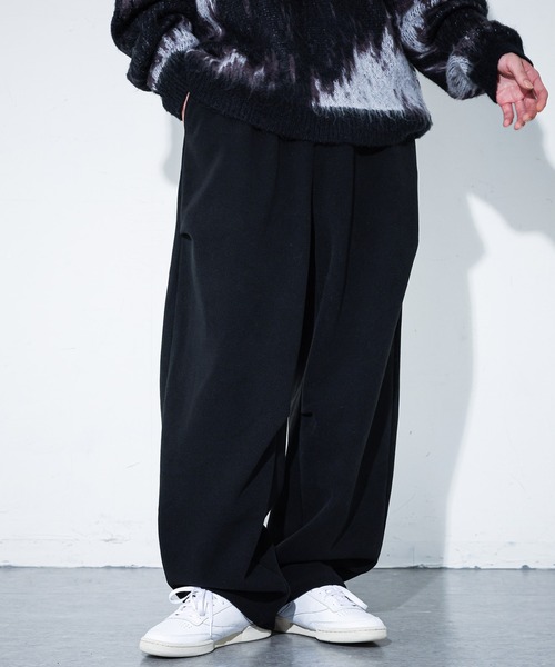 MDR(エムディアール)の「マイクロチェックバレルレッグパンツ(その他パンツ・メンズ・グレー/ブラック・M/L)」の3枚目の写真