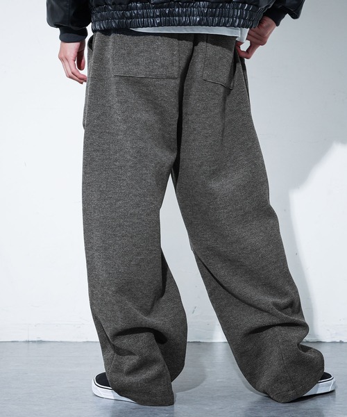 MDR(エムディアール)の「マイクロチェックバレルレッグパンツ(その他パンツ・メンズ・グレー/ブラック・M/L)」の12枚目の写真