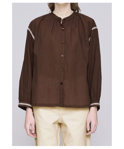 A.P.C.（アーペーセー）の「BLOUSE BETH（シャツ/ブラウス・レディース・ブラウン・36）」の2枚目の写真