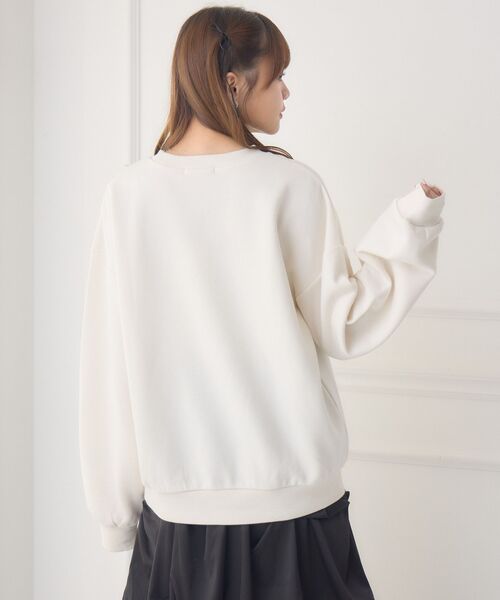 ems excite（エムズエキサイト）の「ロゴ刺繍BIGトレーナー（スウェット・レディース・ダークグレー・FREE）」の8枚目の写真