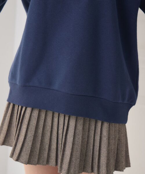 ems excite（エムズエキサイト）の「ロゴ刺繍BIGトレーナー（スウェット・レディース・ダークグレー・FREE）」の22枚目の写真