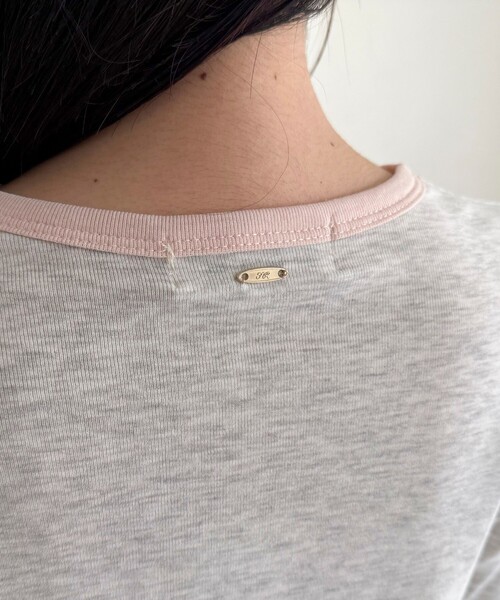 fredy emue（フレディエミュ）の「シアーリブレイヤードロンTシャツ（Tシャツ/カットソー・レディース・サックスブルー/ライトグレー/イエロー/オフホワイト/ブラック/ベビーピンク・38）」の17枚目の写真