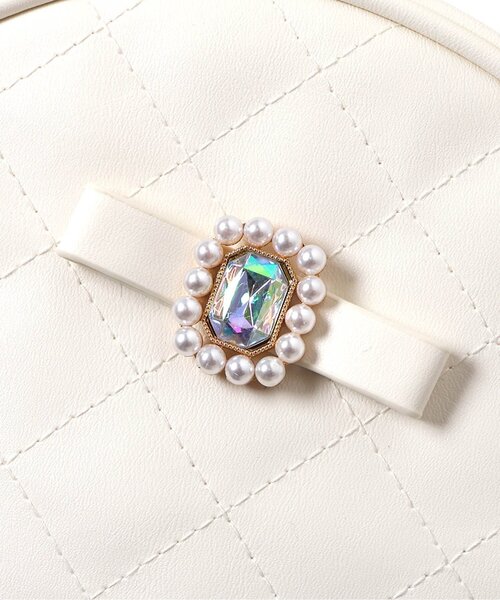 apres les cours(アプレレクール)の「リボンビジューキルティングポシェット(ショルダーバッグ・キッズ・アイボリー・FREE)」の13枚目の写真