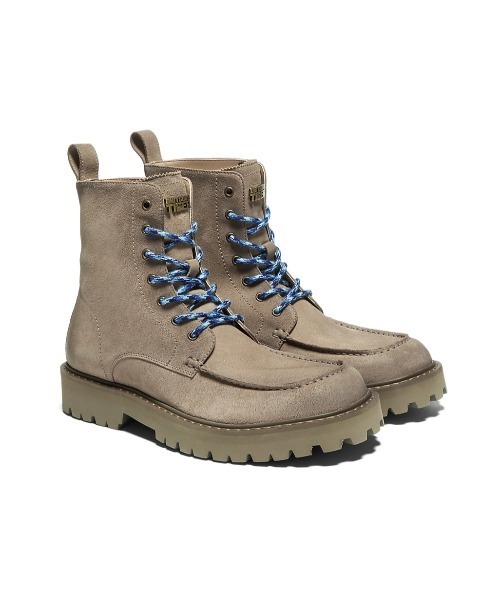 Onitsuka Tiger(オニツカタイガー)の「【ONITSUKA TIGER YELLOW COLLECTION】TIGER MOC BOOTS / タイガー エムオーシー ブーツ(ブーツ・レディース・グレー系その他・26.5/26/25.5/25/29/28.5/28/27.5/27/24.5/24/23.5/23/22.5)」の2枚目の写真