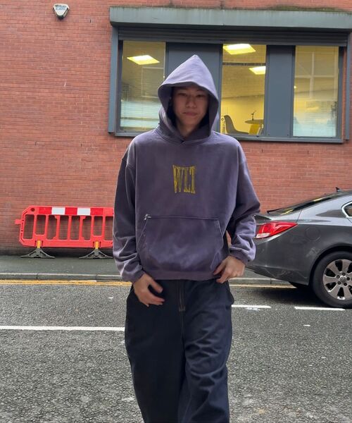 WELOVETEE（ウィラブティー）の「WLT HOODIE vintage red（パーカー・メンズ・その他・1/2/3）」の4枚目の写真