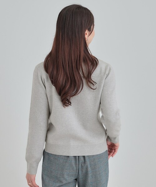 SHOO・LA・RUE（シューラルー）の「【洗濯機可/S-LL】すっきり見えでやわらかタッチな クルーネックカーディガン（カーディガン/ボレロ・レディース・ネイビー/ベビーピンク/グレー・01/02/03/04）」の18枚目の写真