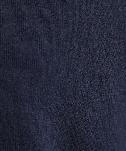 SHOO・LA・RUE（シューラルー）の「【洗濯機可/S-LL】すっきり見えでやわらかタッチな クルーネックカーディガン（カーディガン/ボレロ・レディース・ネイビー/ベビーピンク/グレー・01/02/03/04）」の6枚目の写真