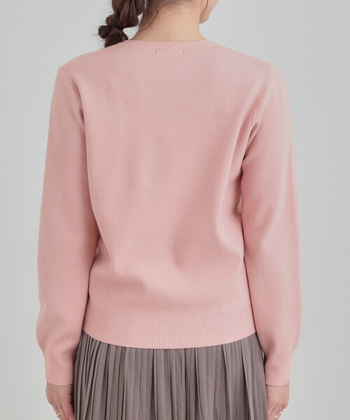 SHOO・LA・RUE（シューラルー）の「【洗濯機可/S-LL】すっきり見えでやわらかタッチな クルーネックカーディガン（カーディガン/ボレロ・レディース・ネイビー/ベビーピンク/グレー・01/02/03/04）」の13枚目の写真