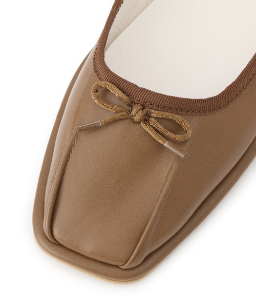 ADAM ET ROPE'（アダムエロペ）の「タックバレエシューズ（バレエシューズ・レディース・ベージュ/ブラック/ブラウン・23/23.5/24/24.5）」の17枚目の写真