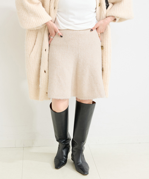 B.C STOCK（ベーセーストック）の「手洗い可 / ビアードミニフレアニットスカート（スカート・レディース・チャコールグレー/アイボリー・FREE）」の2枚目の写真