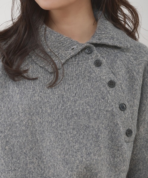 MUHET(ミュエータ)の「layered shirt detail stand collar button knit / シャツドッキングスタンドネックボタンニット(ニット/セーター・レディース・グリーン/グレー・FREE)」の10枚目の写真