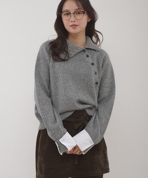 MUHET(ミュエータ)の「layered shirt detail stand collar button knit / シャツドッキングスタンドネックボタンニット(ニット/セーター・レディース・グリーン/グレー・FREE)」の7枚目の写真