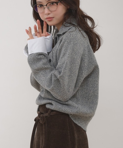 MUHET(ミュエータ)の「layered shirt detail stand collar button knit / シャツドッキングスタンドネックボタンニット(ニット/セーター・レディース・グリーン/グレー・FREE)」の8枚目の写真