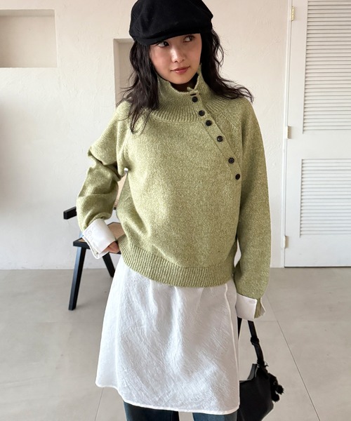 MUHET(ミュエータ)の「layered shirt detail stand collar button knit / シャツドッキングスタンドネックボタンニット(ニット/セーター・レディース・グリーン/グレー・FREE)」の14枚目の写真