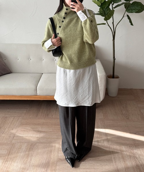 MUHET(ミュエータ)の「layered shirt detail stand collar button knit / シャツドッキングスタンドネックボタンニット(ニット/セーター・レディース・グリーン/グレー・FREE)」の16枚目の写真