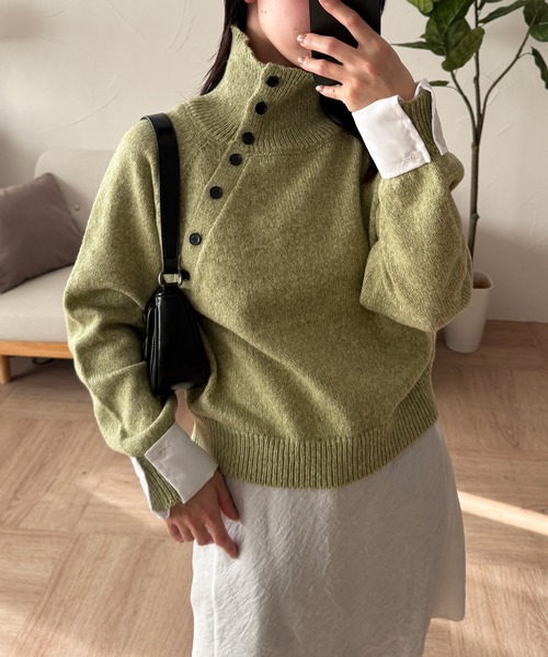 MUHET(ミュエータ)の「layered shirt detail stand collar button knit / シャツドッキングスタンドネックボタンニット(ニット/セーター・レディース・グリーン/グレー・FREE)」の15枚目の写真
