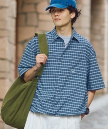 HECT（ヘクト）の「【HECT】Box Silhouette Logo Drawstring S S Shirt   ボックスシルエット ロゴ刺繍 ドロスト レギュラーカラー 半袖シャツ<速乾>（シャツ/ブラウス）」