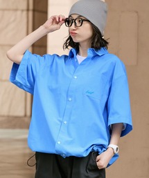 HECT（ヘクト）の「【HECT】Box Silhouette Logo Drawstring S S Shirt   ボックスシルエット ロゴ刺繍 ドロスト レギュラーカラー 半袖シャツ<速乾>（シャツ/ブラウス）」