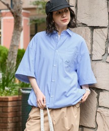 HECT（ヘクト）の「【HECT】Box Silhouette Logo Drawstring S S Shirt   ボックスシルエット ロゴ刺繍 ドロスト レギュラーカラー 半袖シャツ<速乾>（シャツ/ブラウス）」