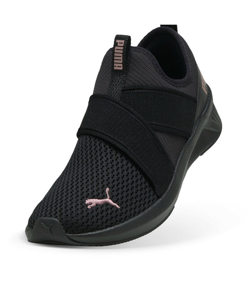 PUMA(プーマ)の「PUMA プーマ ウィメンズ ソフトライド ハルリー スリッポン ランニングシュ(スニーカー・レディース・ブラック系その他・24.0cm/24.5cm/23.0cm/23.5cm/26.0cm/25.0cm/25.5cm/22.5cm)」の4枚目の写真