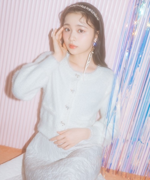 WILLSELECTION（ウィルセレクション）の「リボンボタンフェザーカーディガン（カーディガン/ボレロ・レディース・ブルー/オフホワイト/ブラック/ベージュ/ピンク・FREE）」の8枚目の写真