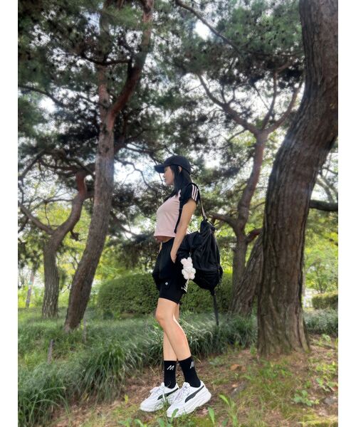 ART MUSHR(アートマッシュール)の「Utility volume backbag (black)(バックパック/リュック・メンズ・その他・ONE SIZE)」の2枚目の写真