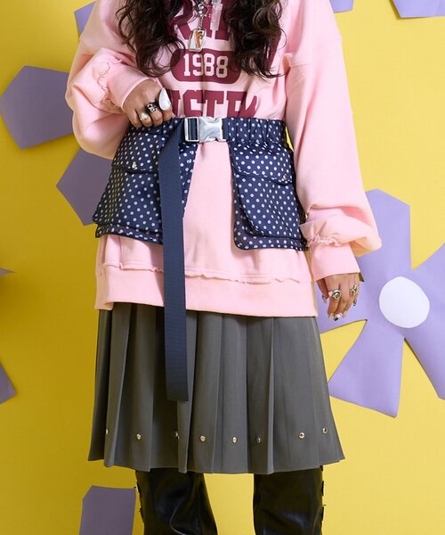 CIAOPANIC（チャオパニック）の「【Me＋Me/ミープラスミー】マルチウェイポケット付プリーツスカート（スカート・レディース・グレー/ブラック・ONE SIZE）」の2枚目の写真