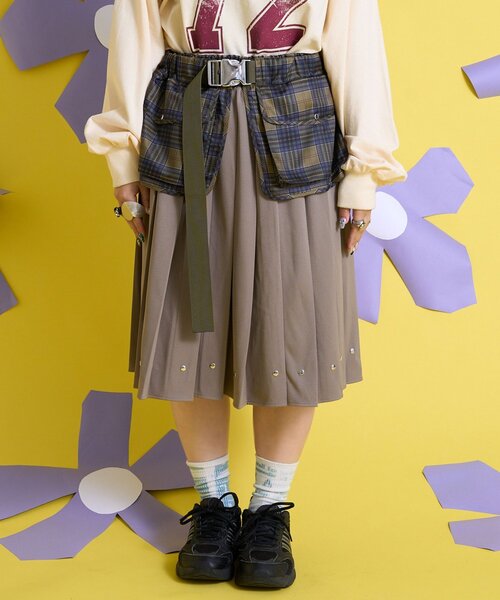 CIAOPANIC（チャオパニック）の「【Me＋Me/ミープラスミー】マルチウェイポケット付プリーツスカート（スカート・レディース・グレー/ブラック・ONE SIZE）」の22枚目の写真