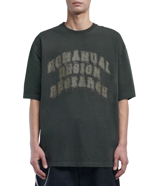 NOMANUAL(NOMANUAL)の「OVERDYED D.A.L T-SHIRT - DEEP KHAKI(Tシャツ/カットソー・メンズ・その他・S/M/L/XL)」の2枚目の写真