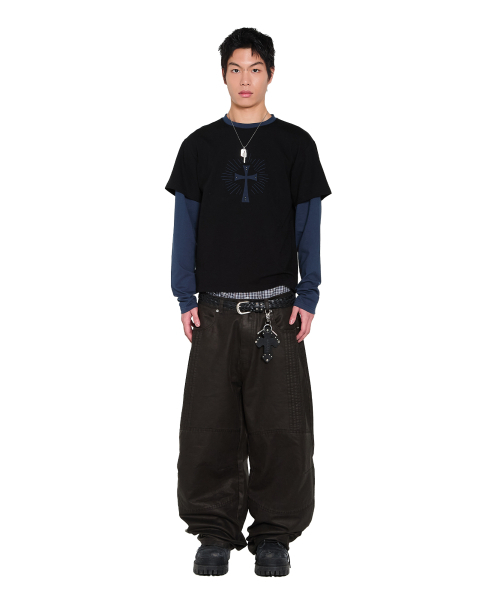 AAKAM（アーカム）の「Knee Panel Washed Leather Pants (Black)（その他パンツ・レディース・その他・2/1）」の9枚目の写真