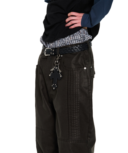 AAKAM（アーカム）の「Knee Panel Washed Leather Pants (Black)（その他パンツ・レディース・その他・2/1）」の2枚目の写真