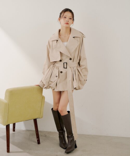 Chico(チコ)の「【SALON by Chico】バルーンミディトレンチコート(トレンチコート・レディース・ブラック/キャメル/ベージュ/ブルー・FREE)」の9枚目の写真