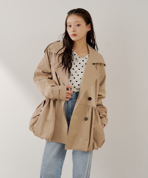 Chico(チコ)の「【SALON by Chico】バルーンミディトレンチコート(トレンチコート・レディース・ブラック/キャメル/ベージュ/ブルー・FREE)」の15枚目の写真