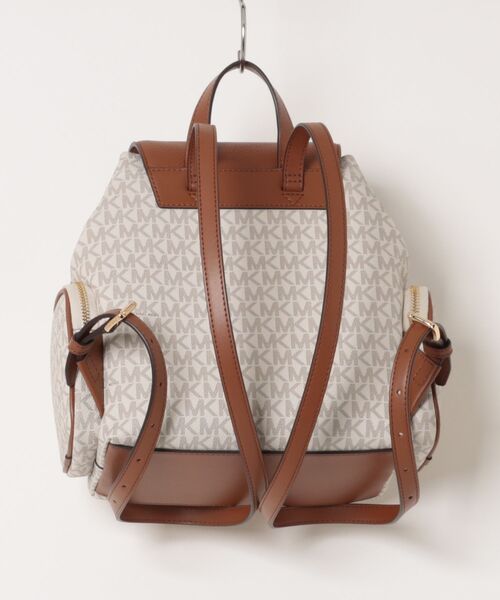 MICHAEL KORS(マイケルコース)の「MERRITT SM CARGO BKPK バックパック(バックパック/リュック・レディース・ホワイト系・FREE)」の2枚目の写真