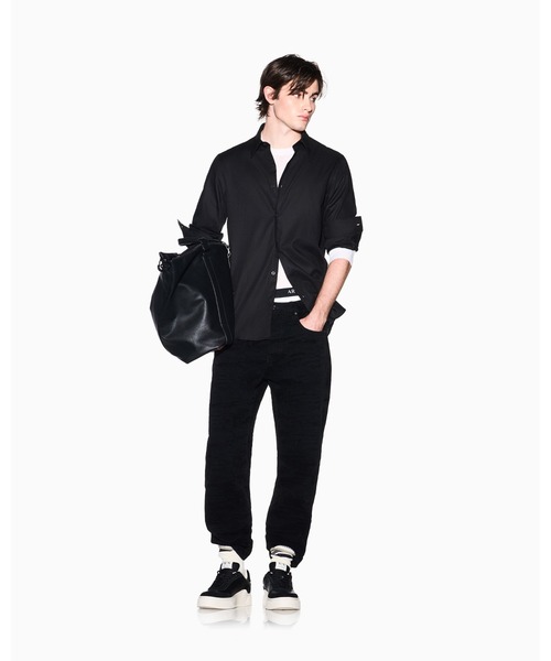 ARMANI EXCHANGE(アルマーニエクスチェンジ)の「【A|X アルマーニ エクスチェンジ】ダイアゴナル オールオーバージャカードロゴ シャツ/REGULAR(シャツ/ブラウス・メンズ・ブラック・X-SMALL/X-LARGE/SMALL/MEDIUM/LARGE)」の3枚目の写真