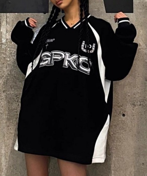 Vipoa(ヴィポア)の「モノトーンユニフォームスウェット(Tシャツ/カットソー・レディース・ブラック・FREE)」の9枚目の写真