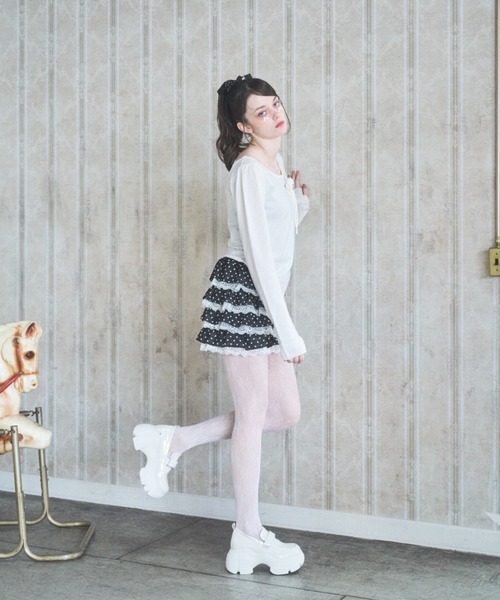 Lovilyn(ラヴィリン)の「スウィートドットフリルショートパンツ(その他パンツ・レディース・ホワイト/ライトグレー/ブラック・SMALL/MEDIUM)」の14枚目の写真