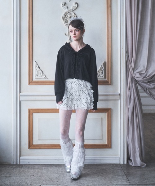 Lovilyn(ラヴィリン)の「スウィートドットフリルショートパンツ(その他パンツ・レディース・ホワイト/ライトグレー/ブラック・SMALL/MEDIUM)」の8枚目の写真