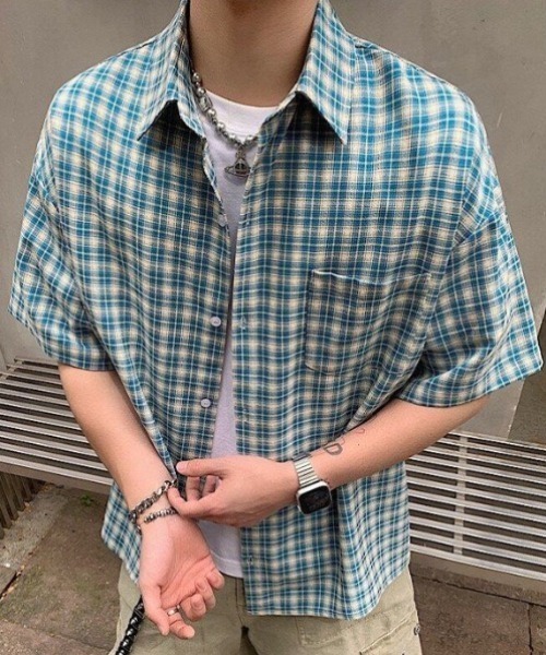 WYZ wear(ダブリューワイジィーウェア)の「オーバーサイズチェック柄半袖シャツ/ユニセックス(シャツ/ブラウス・メンズ・イエロー/ブルー/ブラウン/レッド・M/L)」の6枚目の写真