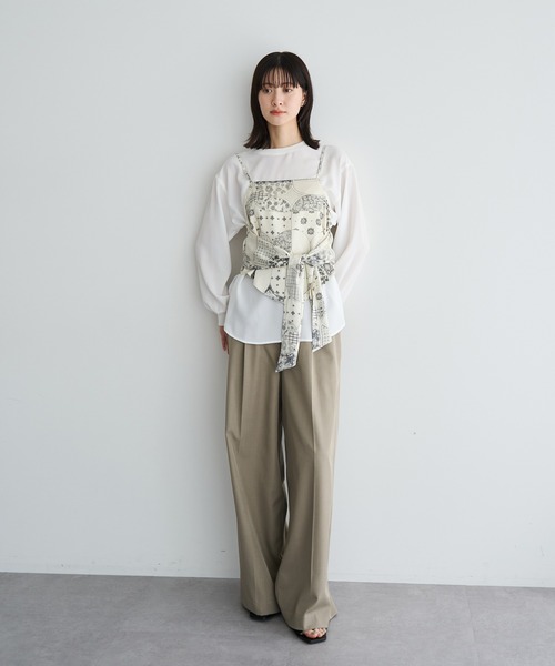 YECCA VECCA（イェッカヴェッカ）の「スカーフ柄オーバーキャミ（キャミソール・レディース・アイボリー/ブラック・FREE）」の17枚目の写真