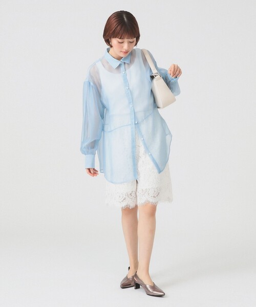 Ray BEAMS（レイビームス）の「レース スカラヘム ハーフ パンツ（その他パンツ・レディース・ホワイト/ブラック/サックスブルー・1/0）」の4枚目の写真