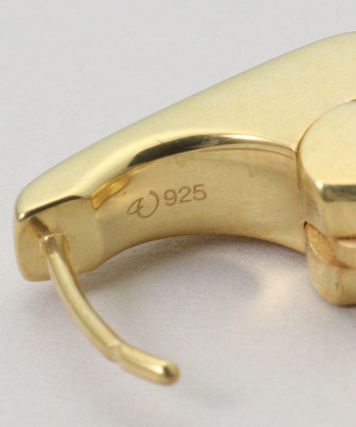 JOURNAL STANDARD（ジャーナルスタンダード）の「【VALENTINE /ヴァレンタイン】 Square Hoop Earrings（ピアス（両耳用）・レディース・ゴールド・FREE）」の4枚目の写真