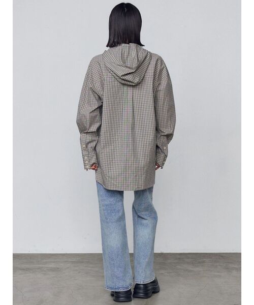 EMODA（エモダ）の「ミニマルジャストウエストフレアデニム（デニムパンツ・レディース・ライトブルー/インディゴブルー・X-SMALL/SMALL/MEDIUM）」の14枚目の写真