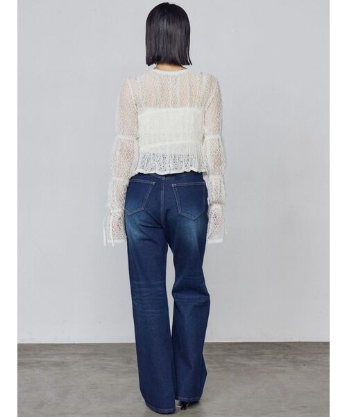 EMODA（エモダ）の「ミニマルジャストウエストフレアデニム（デニムパンツ・レディース・ライトブルー/インディゴブルー・X-SMALL/SMALL/MEDIUM）」の18枚目の写真