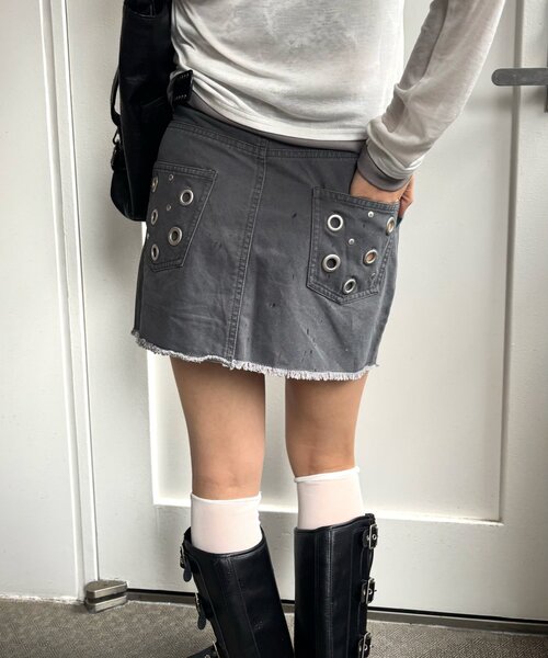 WHO'S WHO gallery（フーズフーギャラリー）の「硫化ツイルアイレットミニスカート（スカート・レディース・ベージュ/カーキ/チャコールグレー・FREE）」の6枚目の写真