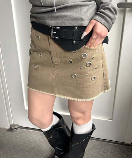 WHO'S WHO gallery（フーズフーギャラリー）の「硫化ツイルアイレットミニスカート（スカート・レディース・ベージュ/カーキ/チャコールグレー・FREE）」の11枚目の写真