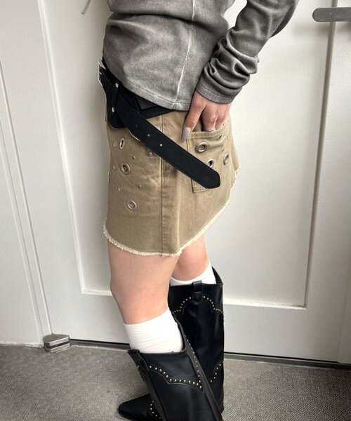 WHO'S WHO gallery（フーズフーギャラリー）の「硫化ツイルアイレットミニスカート（スカート・レディース・ベージュ/カーキ/チャコールグレー・FREE）」の13枚目の写真