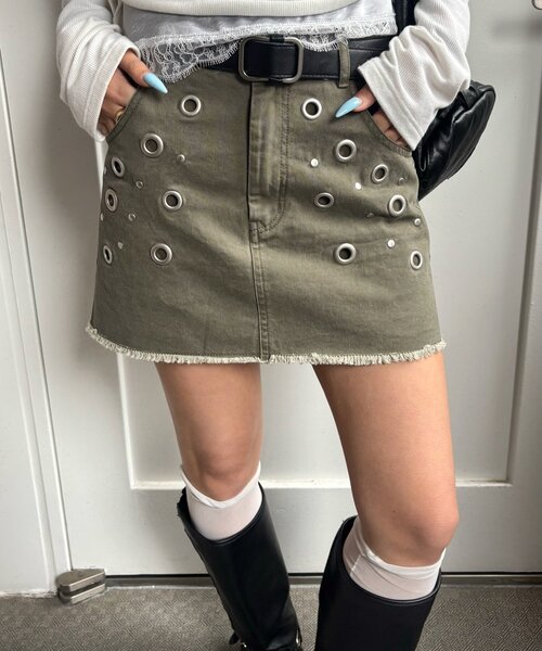 WHO'S WHO gallery（フーズフーギャラリー）の「硫化ツイルアイレットミニスカート（スカート・レディース・ベージュ/カーキ/チャコールグレー・FREE）」の18枚目の写真